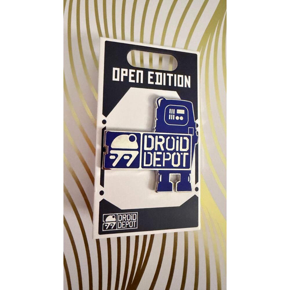 NEW Disney Parks Star Wars: Galaxy's Edge Droid Depot Logo Pin